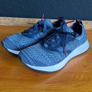 Sperry Women’s sneaker US 8